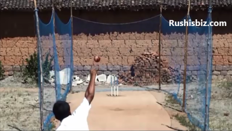 Fast Bowling Variations Bowled By Rushi – Video